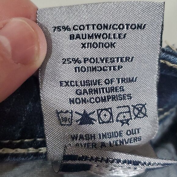 SILVER Tuesday dark wash boot cut jeans - Picture 8 of 8